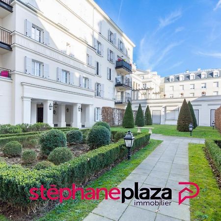 Plaza Ariane 01 Proche Disneyland Paris Chessy  Exterior photo